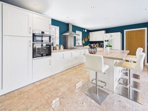 Breakfast Kitchen- click for photo gallery